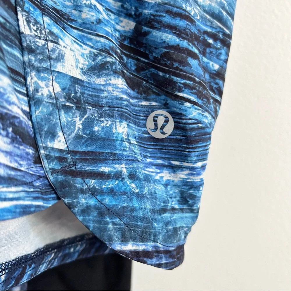 Lululemon Run Times Short II 4” in Shorelines Multi Blue / Black sz 6 Activewear